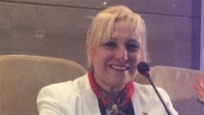 اللوتس المصرية ببريطانيا: الدساتير خلقت لخدمة الدولة