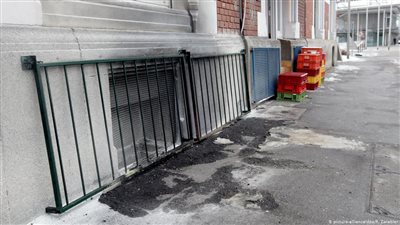 إدانة 5 سوريين في قضية إضرام النار بمسجد بألمانيا