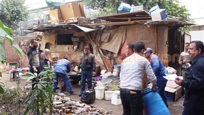 بالصور.. تفاصيل إغلاق «تاون هاوس» و8 مقاهٍ بوسط القاهرة