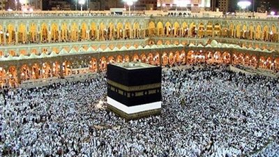 وكيل وزارة السياحة: 4 آلاف معتمر مصري سافروا برا للسعودية