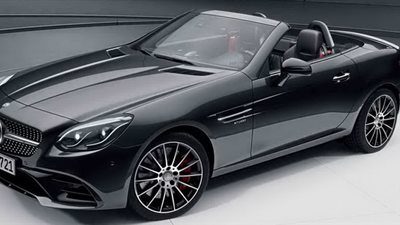 مجموعة صور لـ«بورشه 911» المحسنة والمثيرة بلمستها الرياضية