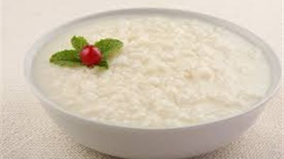 أشهرها إهداء الجيران طبق الأرز باللبن.. عادة مصرية لتطهير المنزل