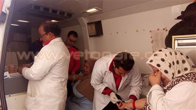 بالصور.. «صحة الغربية» تخصص لجان لإجراء المسح الطبي لعمال غزل المحلة