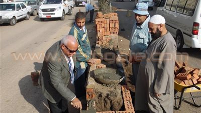 بالصور.. رئيس مدينة «قطور» بالغربية يتفقد أعمال تطويرها