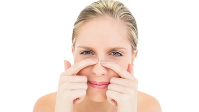 زيت بذور العنب الحل الطبيعي للتخلص من البثور نهائيًا