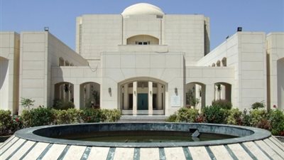 بدء توافد الأمهات المثاليات على دار الأوبرا للاحتفال بعيد الأسرة