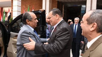 «محصول القمح بخير».. تفاصيل زيارة وزير الزراعة لمحافظة الشرقية (فيديو وصور)