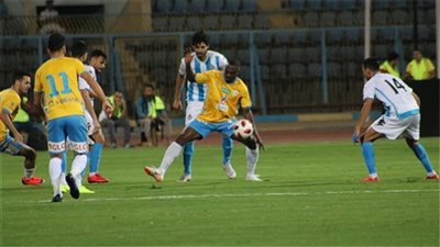 بيراميدز يهزم الإسماعيلي بثلاثية ويطارد القطبين على القمة