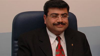 رفعت فكري: فوز 36 قبطيًا بمقاعد البرلمان هدية 2015