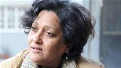 عبير علي مدربة للكتابة المسرحية بورشة ملتقى 