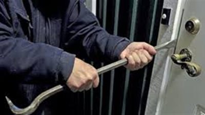 حبس المتهمين باقتحام شقة ربة منزل واغتصابها تحت تهديد السلاح في بولاق