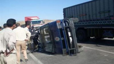 استقرار حالة مجندين في حادث انقلاب سيارة للشرطة ببنى سويف