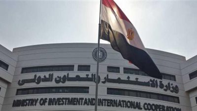 خبير اقتصادي: التشريعات والقوانين سبب جذب المستثمرين آخر عامين