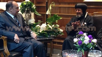 أساقفة القليوبية يزورون المحافظ الجديد