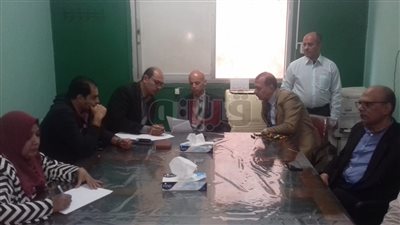 تفاصيل إقالة مدير مستشفى منيا القمح بالشرقية (صور)