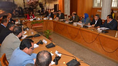 حملات لمراقبة الصوامع وتجهيز الشون لاستقبال موسم توريد القمح بدمياط