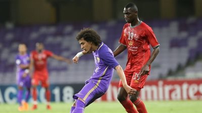 العين يخطف تعادلا ثمينا من الدحيل 2/2 في دوري أبطال آسيا