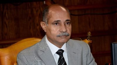 1500 جنيه منحة وزير الطيران للعاملين بالقطاع بمناسبة شهر رمضان