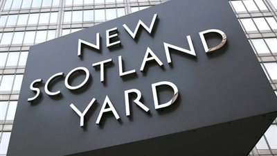 شرطة لندن تحذر من السفر لرؤية عرض الألعاب النارية دون تذكرة