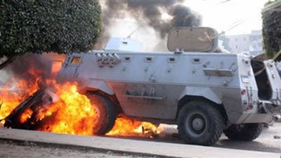 إصابة ضابط و3 مجندين في تفجير مدرعة بالشيخ زويد