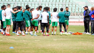 المصري يختتم تدريباته ببورسعيد قبل معسكر السخنة استعداد للزمالك (صور)