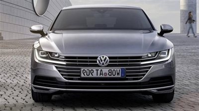 فولكس فواجن تعلن اهتماما بسيارتها الهاتشباك جولف