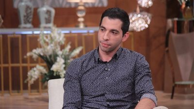 أحمد الأحمر ضيف منى الشاذلي في 