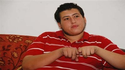 نجل الشاطر يدعو لاستعادة الشرعية أسوة بـ