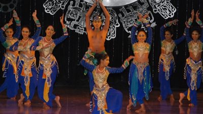 عرض مبهر للهند وسيرلانكا بمهرجان دمنهور الدولي السابع للفولكلور