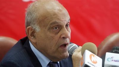 بالفيديو.. محمد فرعون يتوقع وفاة مجدي يعقوب في 2016