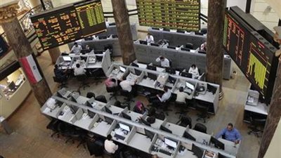 ترقب بقطاع الأعمال بعد الإطاحة بـ