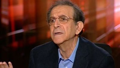 تكهنات بترشيح حسام عيسى لرئاسة الحكومة الجديدة