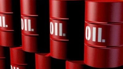 برنت يتراجع نحو 105 دولارات مع انحسار المخاوف بشأن المعروض