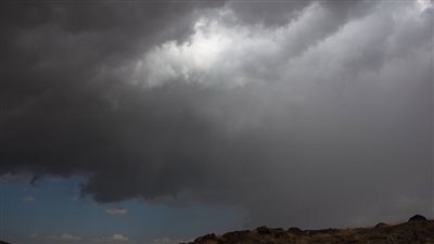 مصرع وإصابة 4 جراء عاصفة رعدية بـ