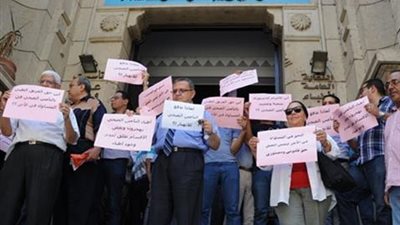 غدًا.. وقفة لأطباء التأمين الصحي في مستشفيات مدينة نصر و6 أكتوبر