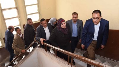 رئيس الوزراء لطلاب البحيرة: 