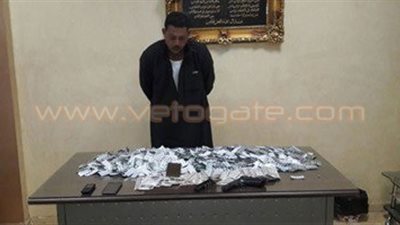 التحقيق مع عاطل بحوزته 12 ألف قرص مخدر وسلاحا ناريا بالشرقية
