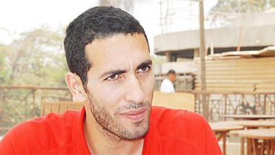 أبو تريكة يخطط لطلب إجازة إضافية للتخلص من «كابوس» المعزول