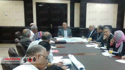 محافظ البحر الأحمر يلتقي رئيس هيئة التنمية الصناعية