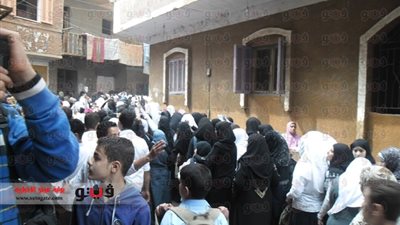 بالصور.. ننشر تفاصيل مقتل طالب بمدرسة العمار بالقليوبية.. والد الضحية: المجرم طعن ابني بلا شفقة وتجرد من الإنسانية.. الجاني معروف عنه شراسته بين زملائه.. وكيل المدرسة نظر إلى القتيل وتركة وأغلق الباب