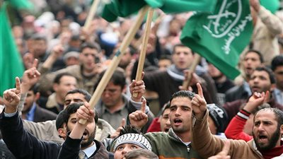 وكالة روسية: البحرين ترحل قياديا إخوانيا لمصر