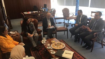 التخطيط وإسكوا يبحثان سبل التعاون بالمنتدى العربي للتنمية المستدامة (صور)