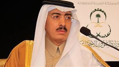 السعودية تمدد تأشيرات المعتمرين إلى 10 رمضان