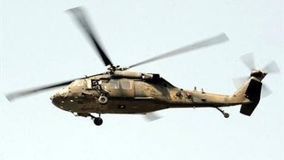 مروحيات الجيش تحلق في سماء دمياط لتفقد الأوضاع الأمنية