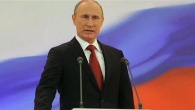 بوتين يطالب بإكمال خطة بناء القوات المسلحة الروسية قبل عام 2015