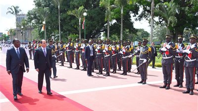 رسائل السيسي من أبيدجان..نتطلع لفتح آفاق التعاون بين البلدين.. نسعى للارتقاء بمعدلات التبادل التجاري.. مستعدون لتقديم الدعم لكوت ديفوار.. نعمل على تفعيل دور اللجنة المشتركة