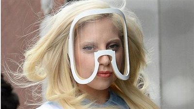 بالصور.. ليدى جاجا في مظهر 