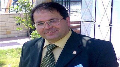 «صحة المنيا» تقرر وقف تجديد إعارة الأطباء لخارج مصر