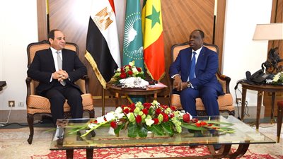 رسائل السيسي من السنغال: نعتز بالعلاقات الأخوية.. نحرص على التشاور في ملفات السلم والأمن بأفريقيا.. نهتم بزيادة التبادل التجاري والاستثمارات بين البلدين.. وندعم التعاون المشترك في مكافحة الإرهاب