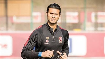 تدريبات شاقه لحراس الأهلي قبل مواجهة صن داونز